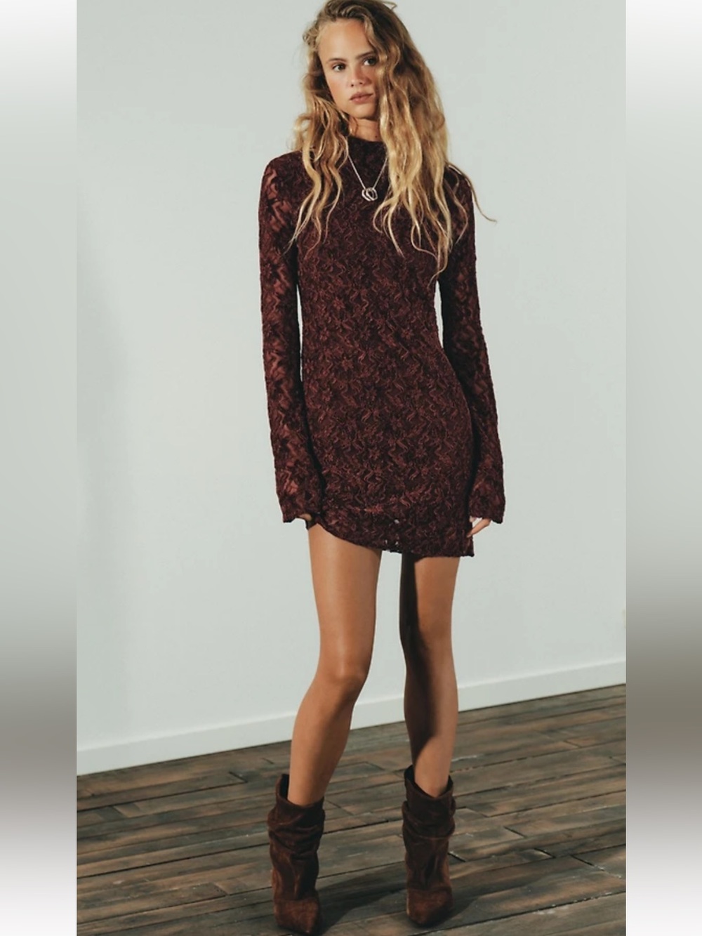 Zara Long Sleeve Lace Mini Dress in Burgundy
